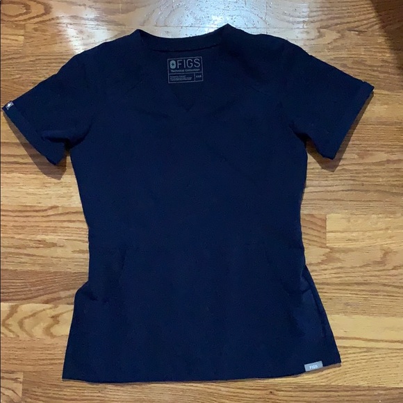 flores peplum scrub top